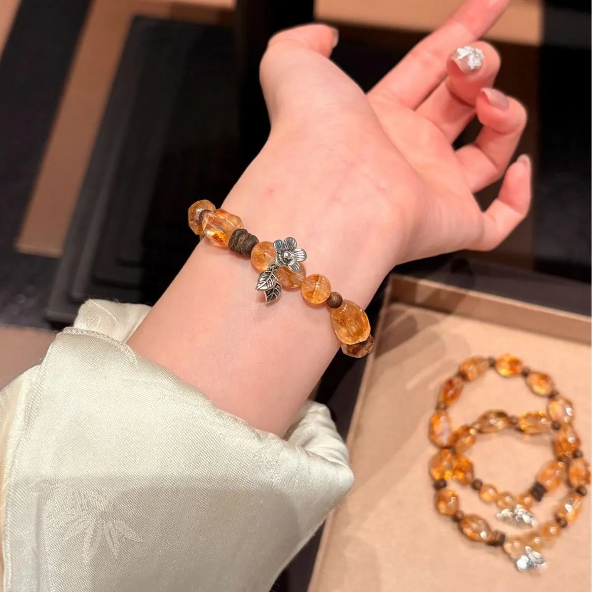 Natural Citrine Crystal Beaded Bracelet | Faceted Yellow Tower Stone with Lotus Charm,Gelang,Tangan,Rantai,Kemas,Gaya,Leher,Pink
