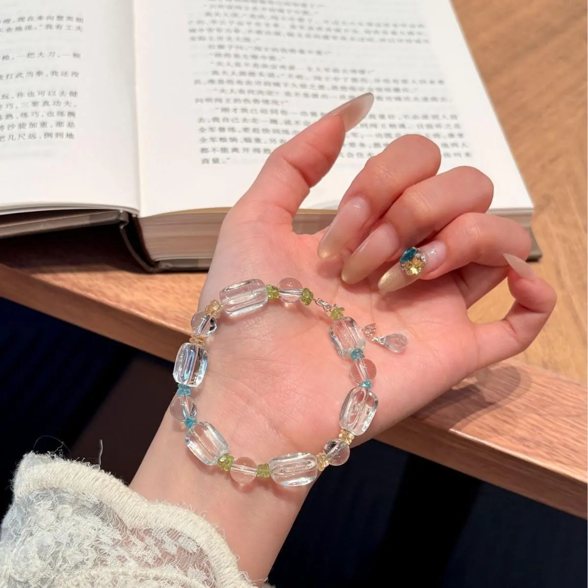 Clear Quartz & Peridot Bracelet for Women | Blue Apatite & Yellow Crystal Accents | Spring Creek Nature Gift for Her,Gelang,Tangan,Kemas,Gaya,Rantai,with